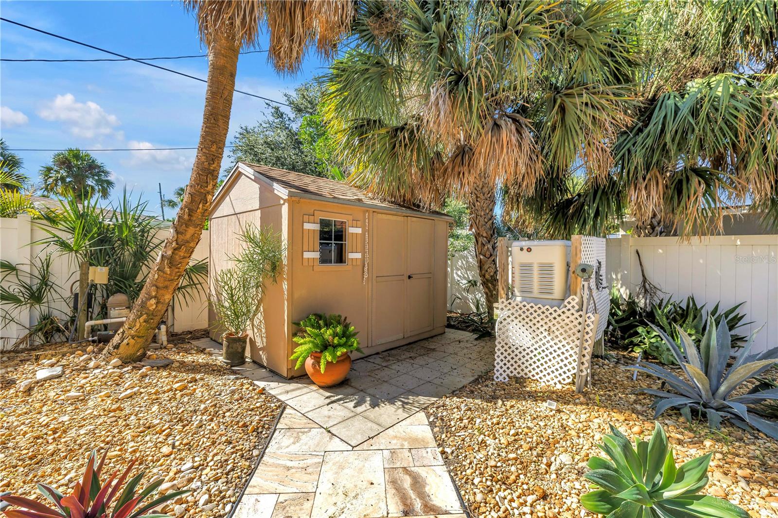 Image 54 of 74 For 8702 Blind Pass Road