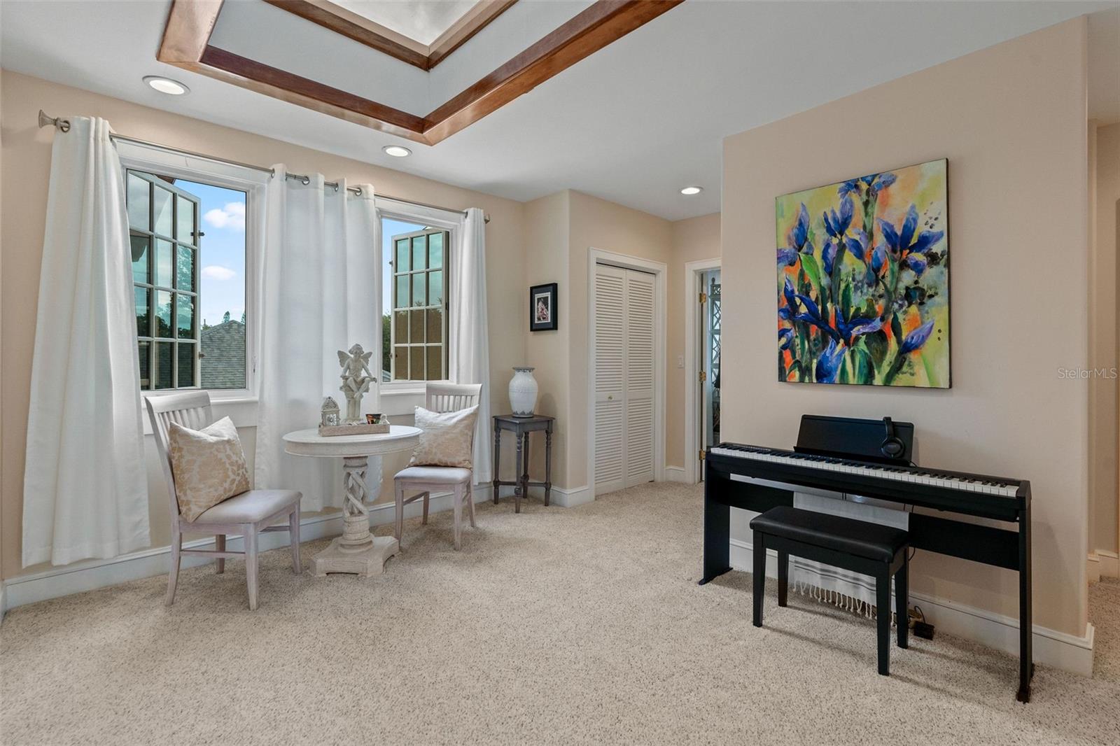 Image 15 of 49 For 1557 Maple Street