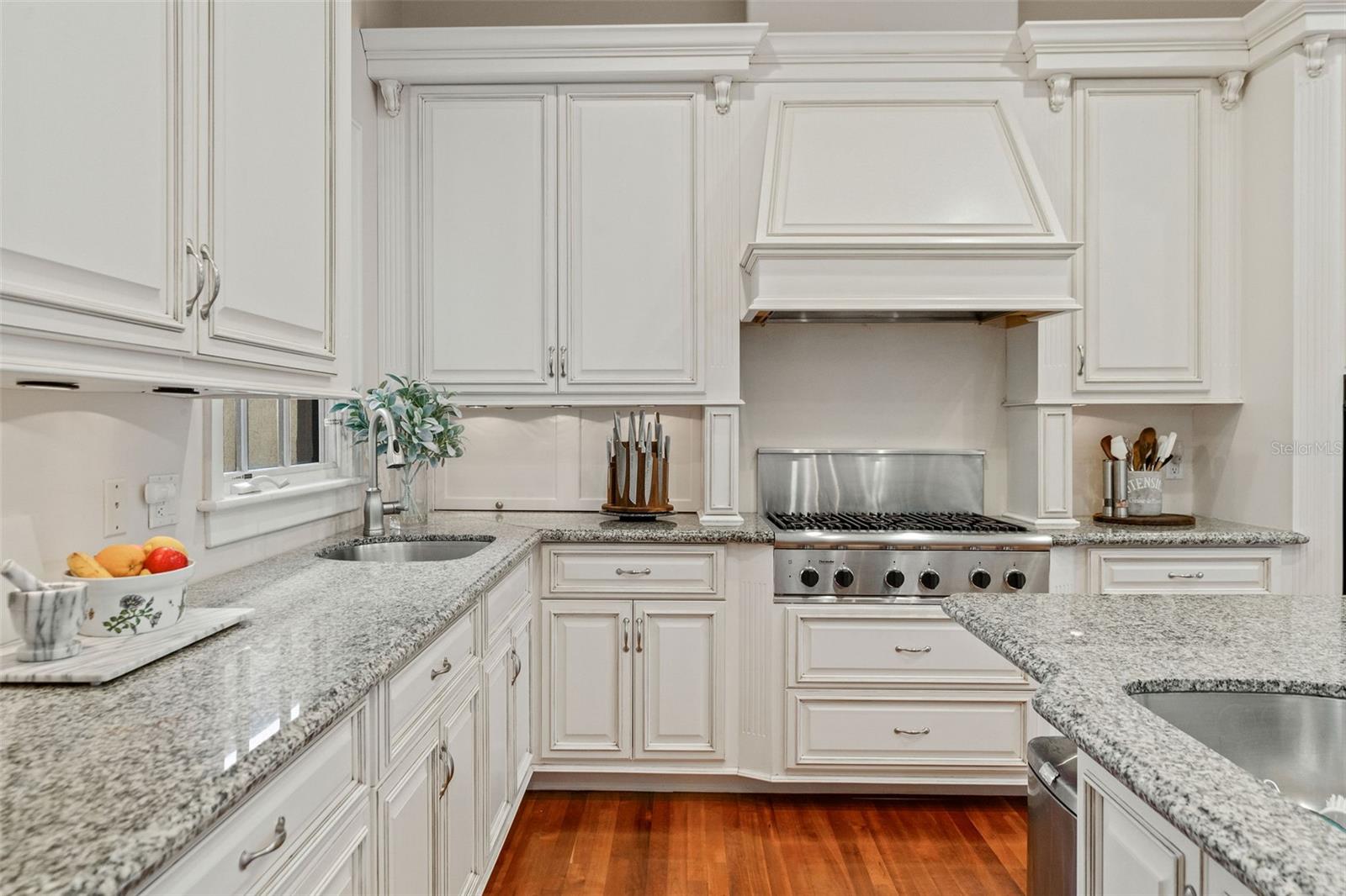 Image 28 of 49 For 1557 Maple Street