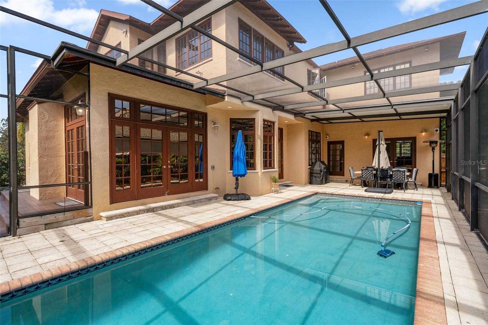 Image 38 of 49 For 1557 Maple Street