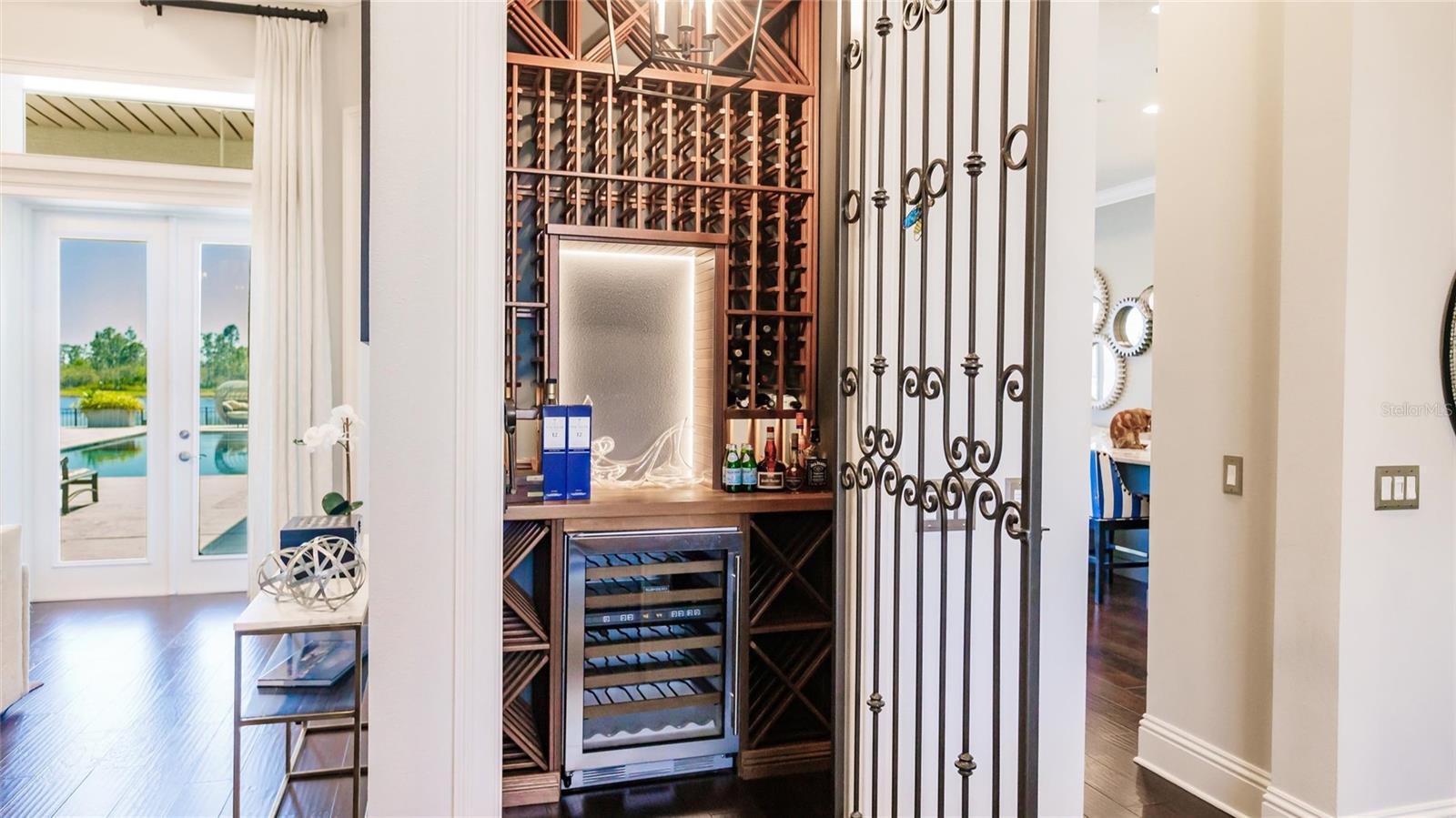 Image 21 of 46 For 20910 Parkstone Terrace