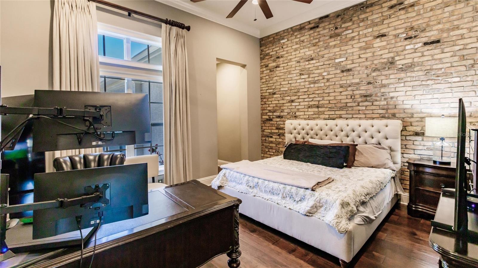 Image 28 of 46 For 20910 Parkstone Terrace