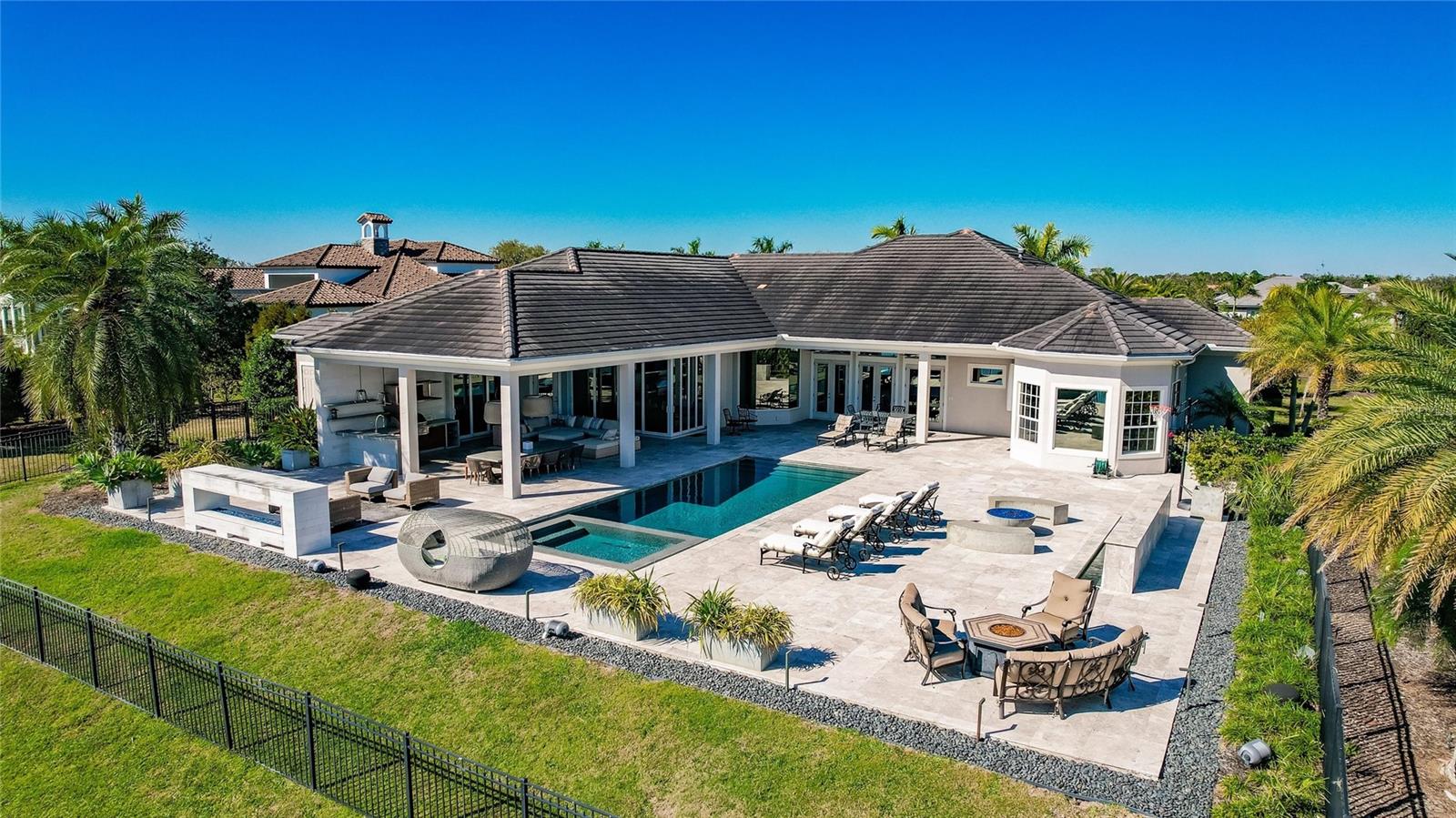 Image 4 of 46 For 20910 Parkstone Terrace