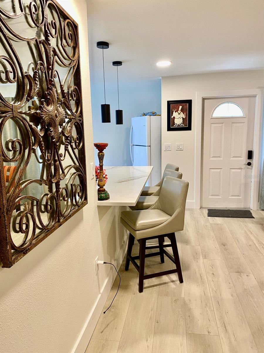 Image 13 of 50 For 415 Maple Way A