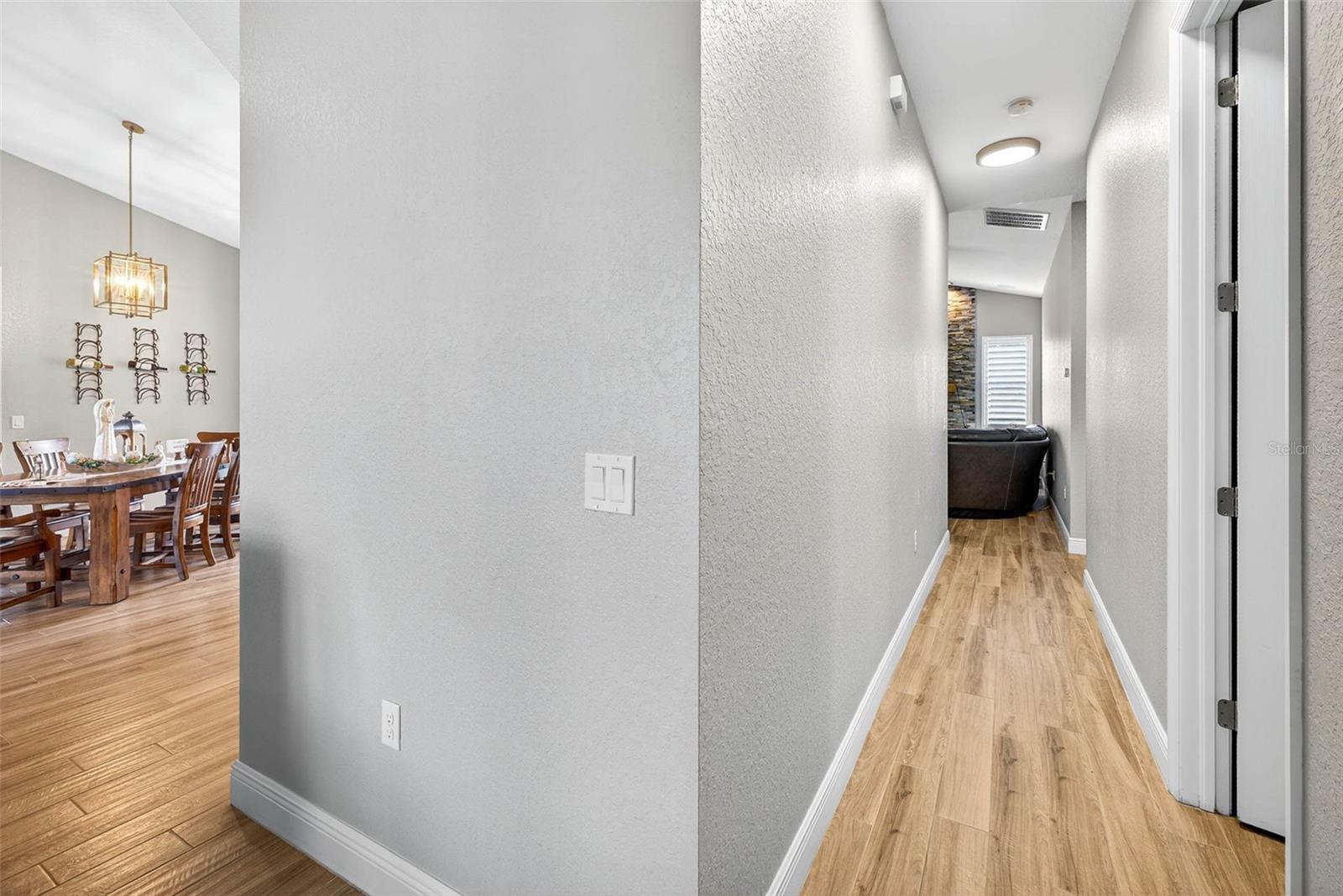 Image 24 of 88 For 7316 Hackamore Road