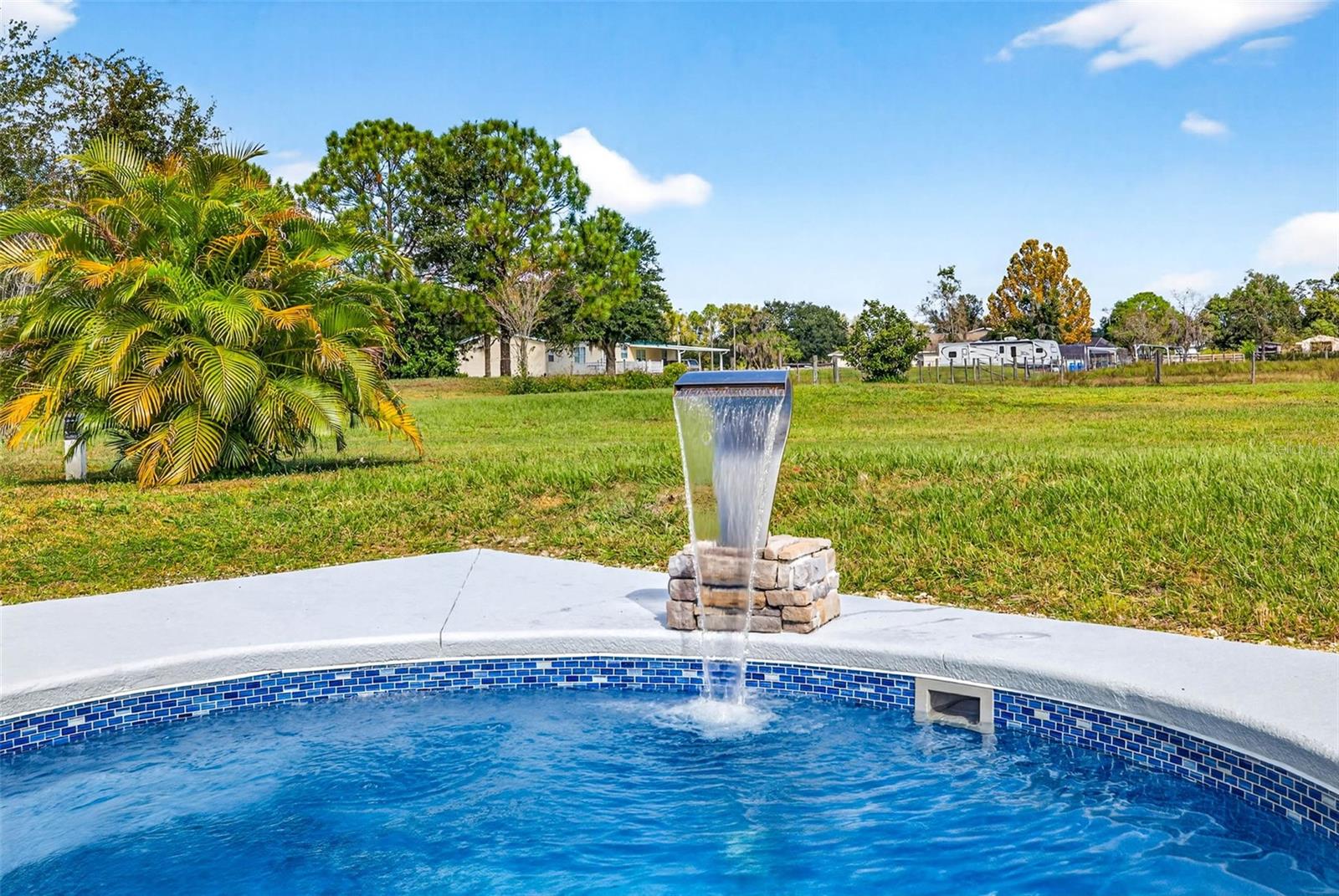 Image 42 of 88 For 7316 Hackamore Road