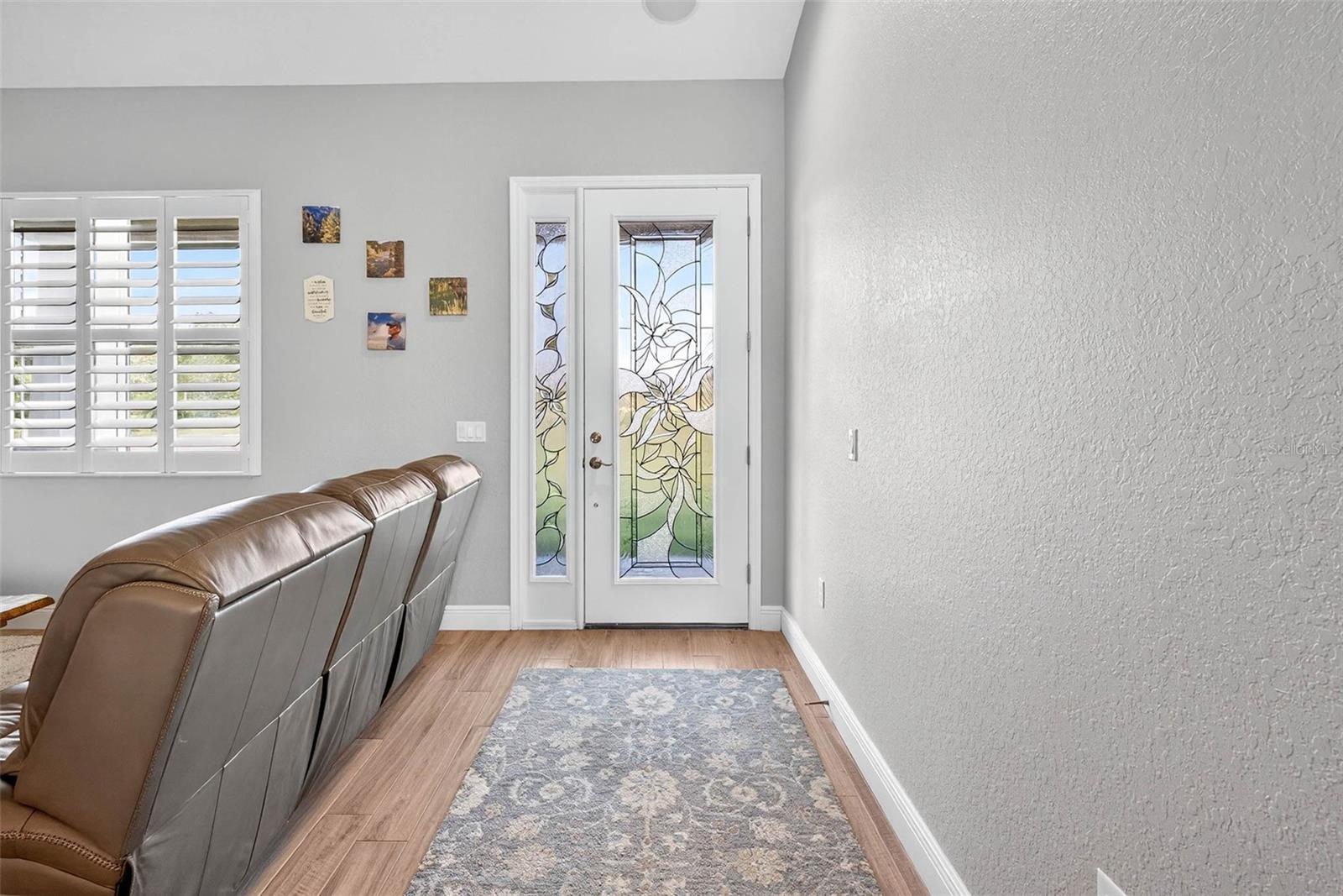 Image 6 of 88 For 7316 Hackamore Road