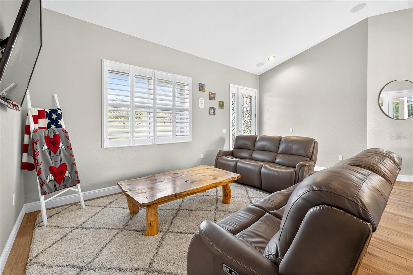 Image 9 of 88 For 7316 Hackamore Road