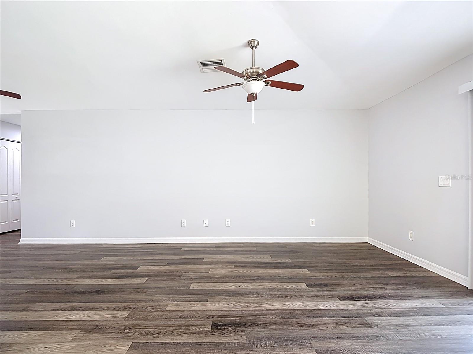 Image 18 of 74 For 2812 4th Street Sw