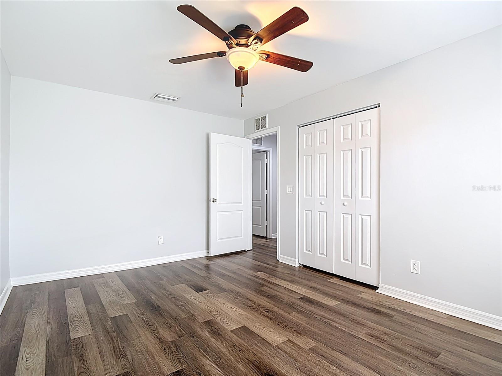 Image 39 of 74 For 2812 4th Street Sw