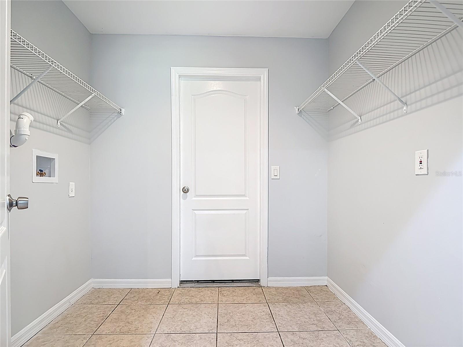 Image 53 of 74 For 2812 4th Street Sw