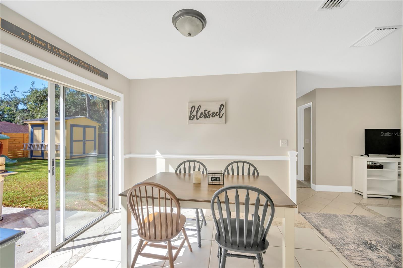 Image 10 of 48 For 721 Holly Terrace