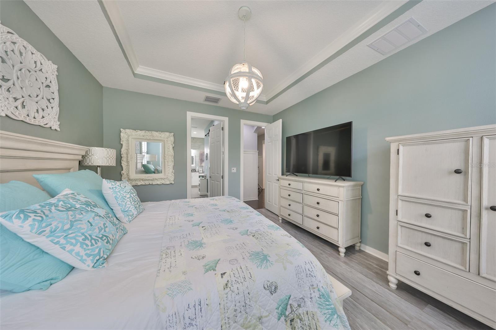 Image 21 of 75 For 511 Winterside Drive