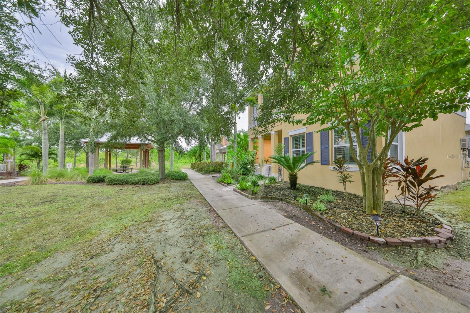 Image 43 of 75 For 511 Winterside Drive