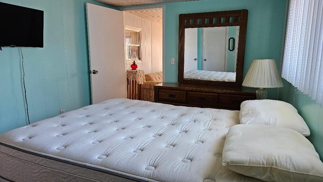 Image 14 of 21 For 8300 Seminole Boulevard 403