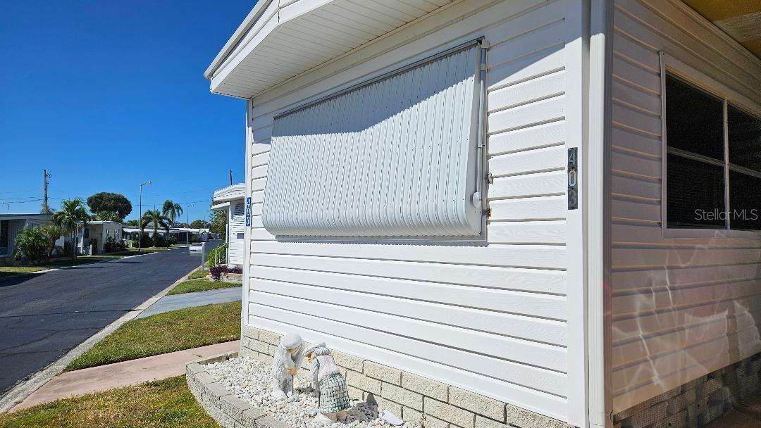 Image 3 of 21 For 8300 Seminole Boulevard 403