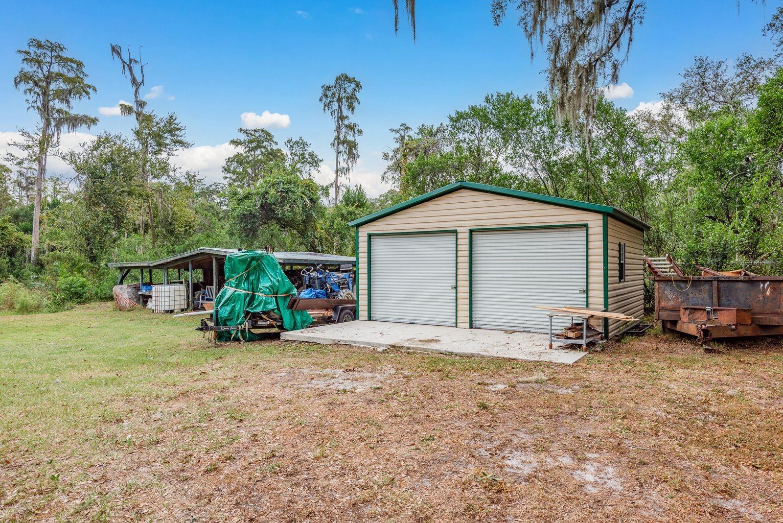 Image 44 of 61 For 401 Old East Lake Road