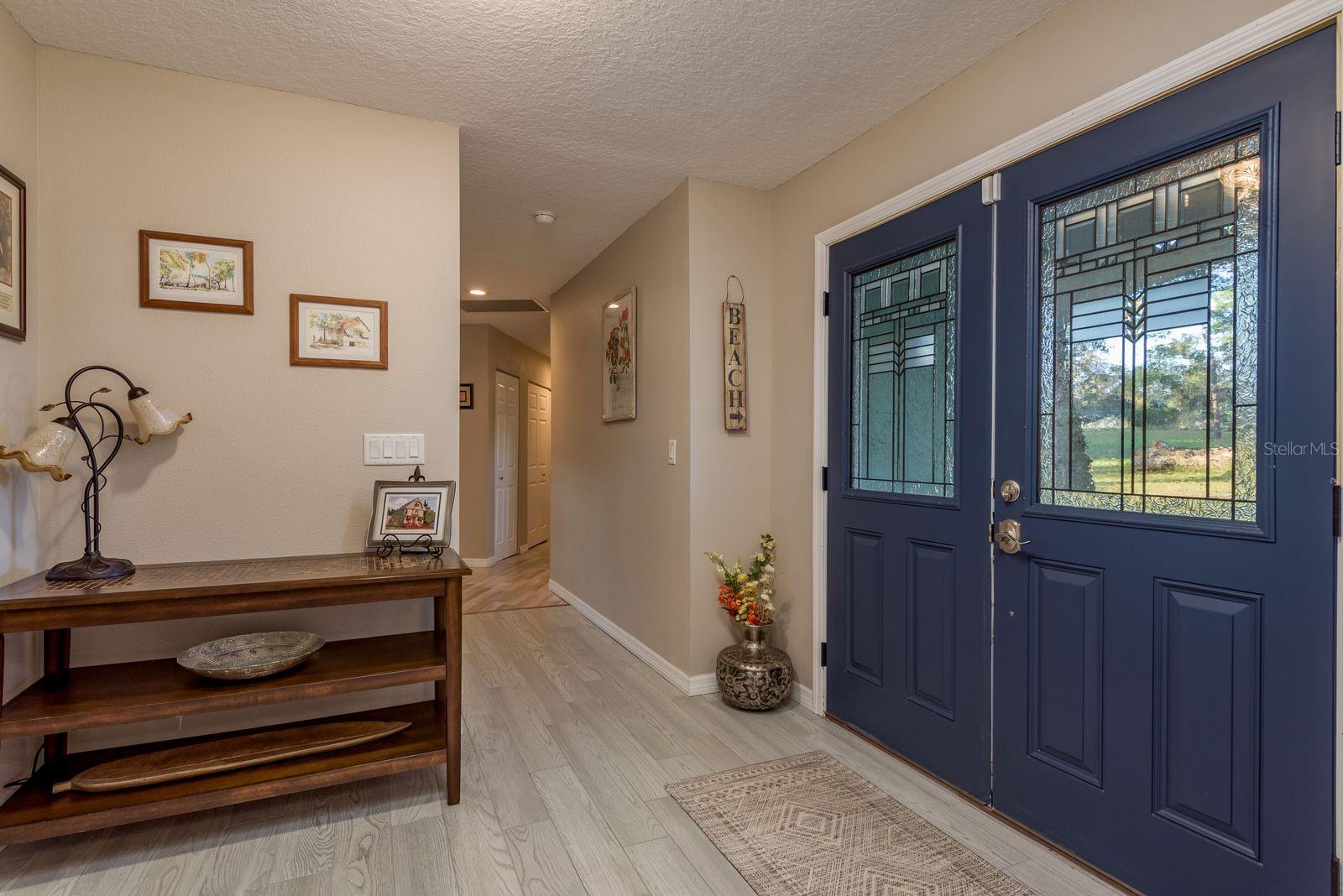 Image 6 of 61 For 401 Old East Lake Road