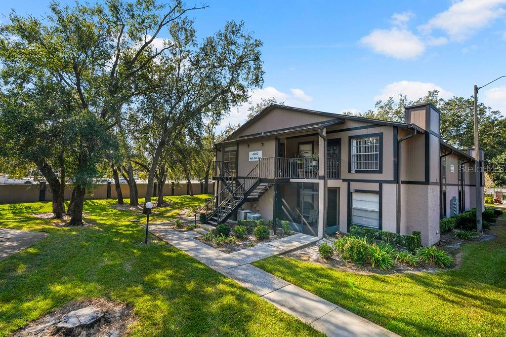 Image 2 of 19 For 4003 Nestle Oaks Place 204