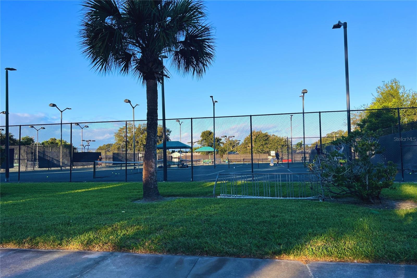 Image 24 of 24 For 10606 Longwood Drive 203b