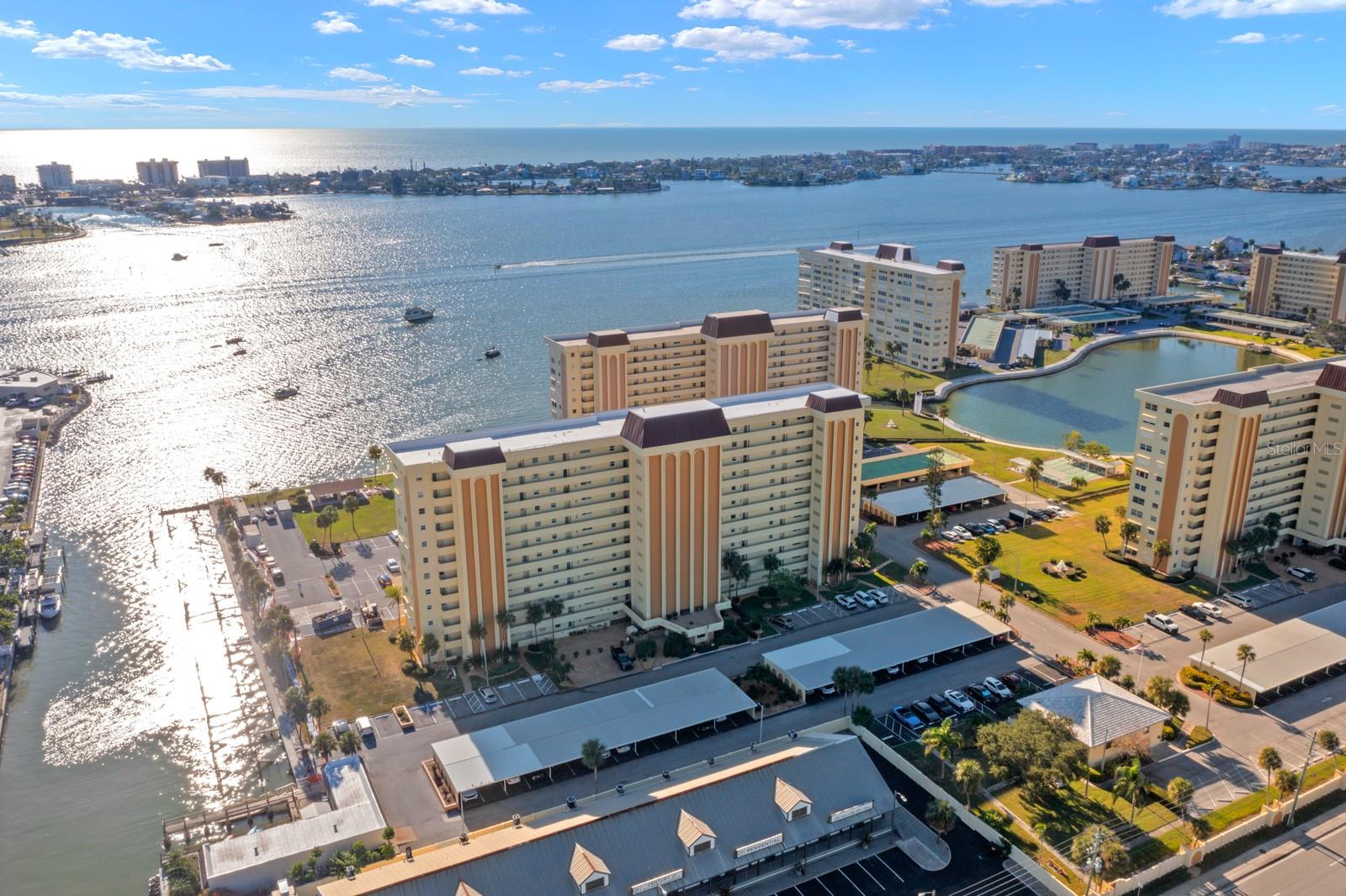 Image 22 of 24 For 4550 Cove Circle 305