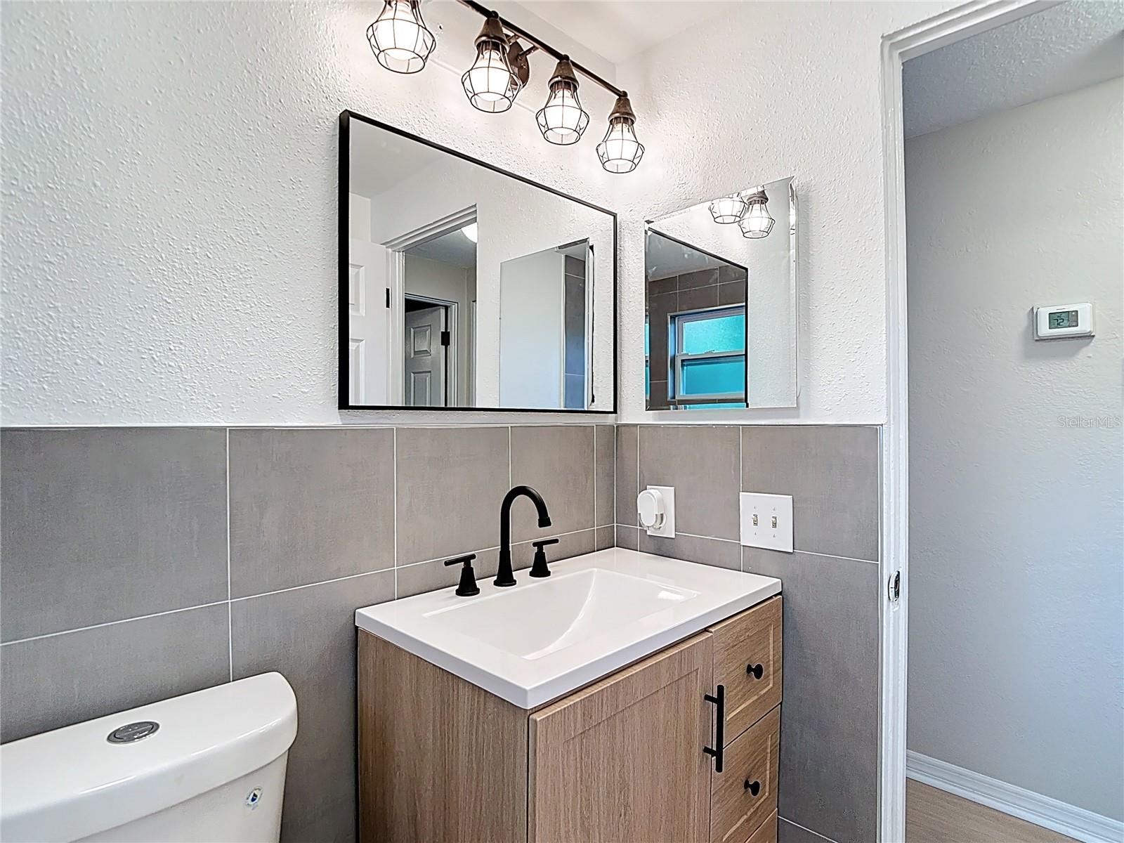 Image 16 of 48 For 5711 Pine Street