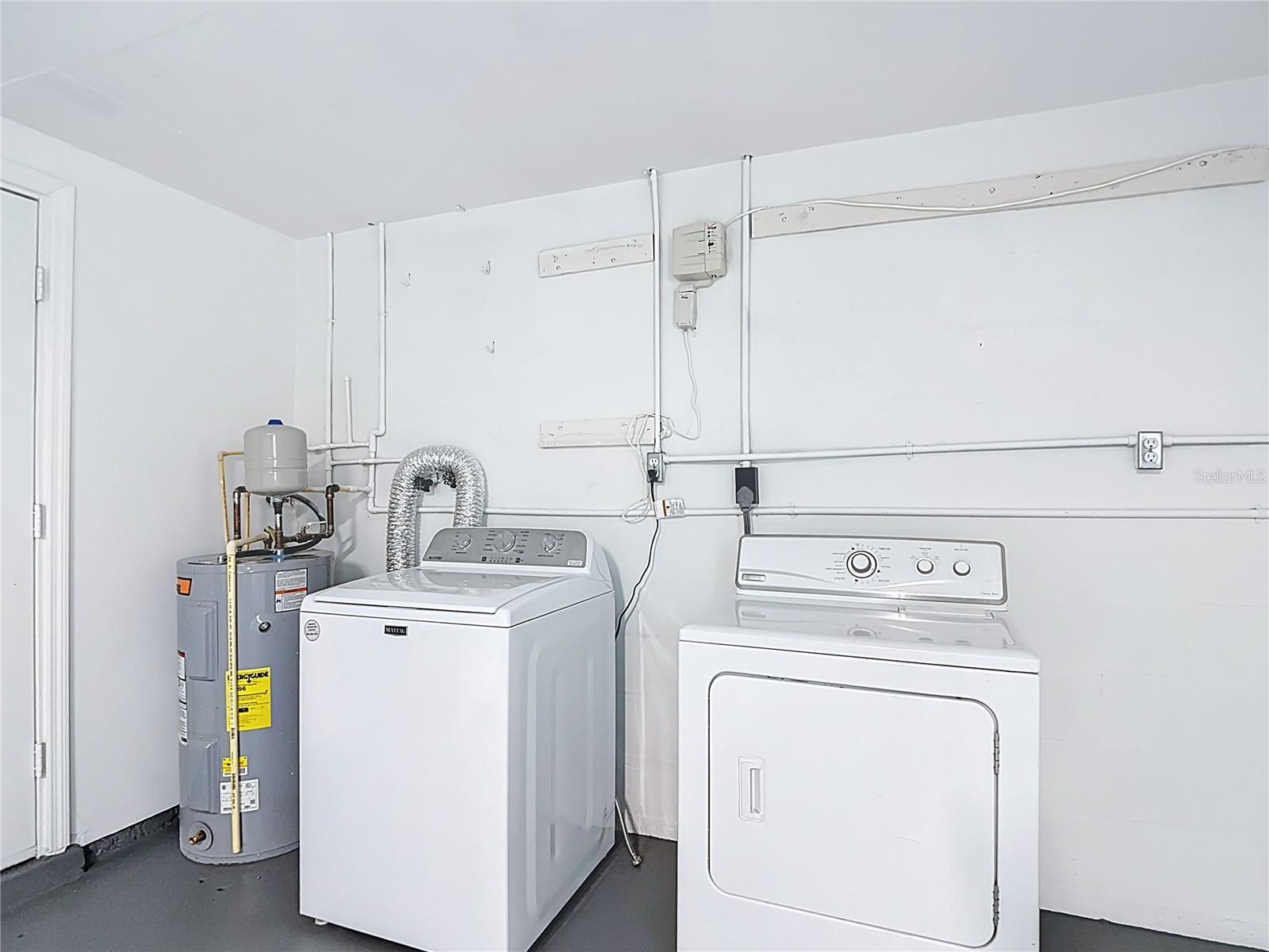 Image 27 of 48 For 5711 Pine Street