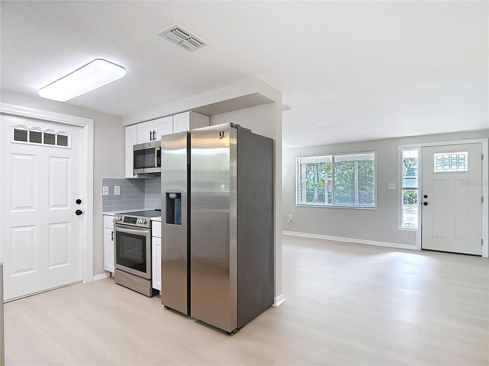 Image 8 of 48 For 5711 Pine Street