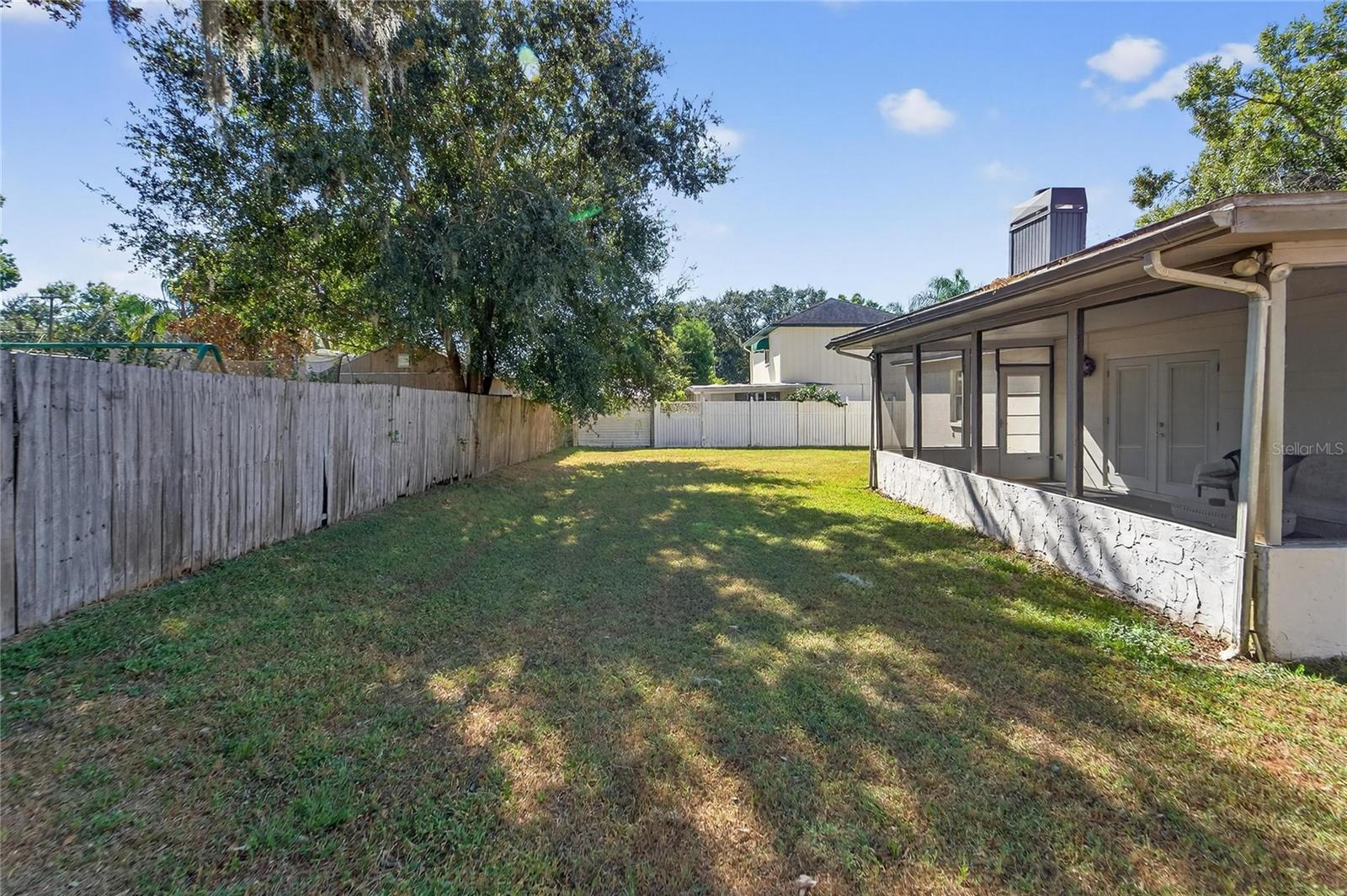 Image 13 of 66 For 204 Sugar Creek Drive