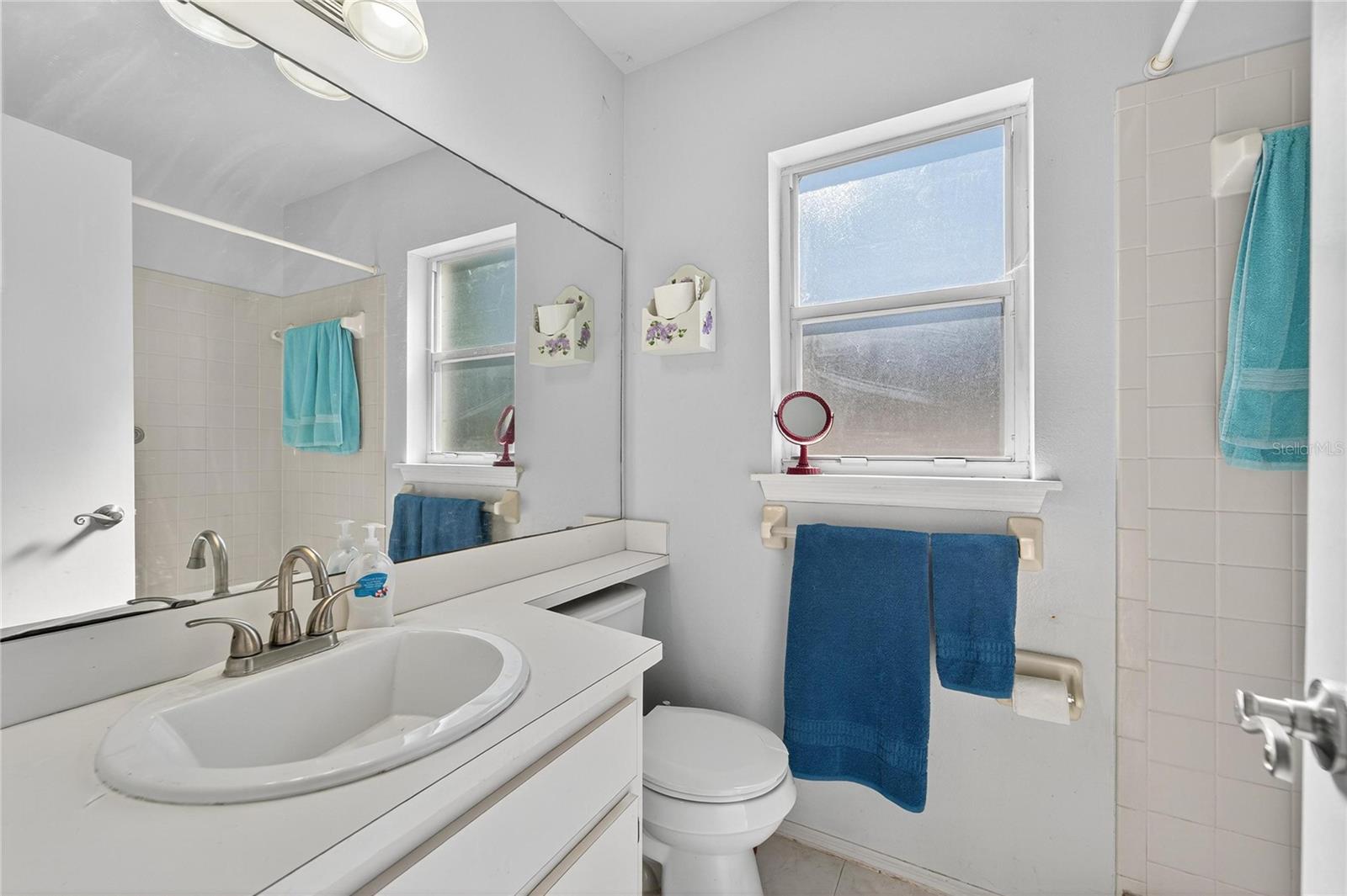 Image 21 of 66 For 204 Sugar Creek Drive