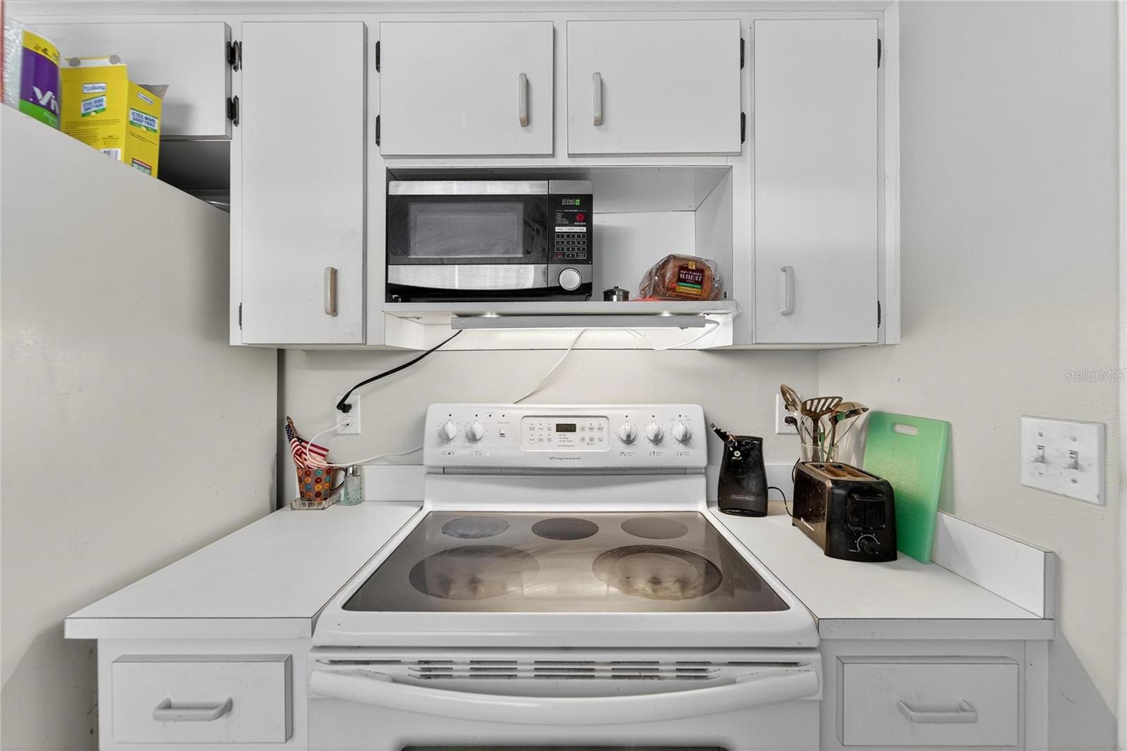 Image 42 of 66 For 204 Sugar Creek Drive