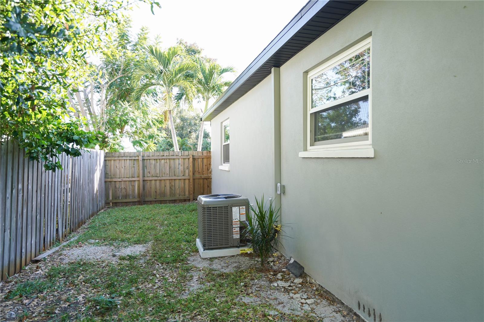 Image 30 of 33 For 5817 Dartmouth Avenue N