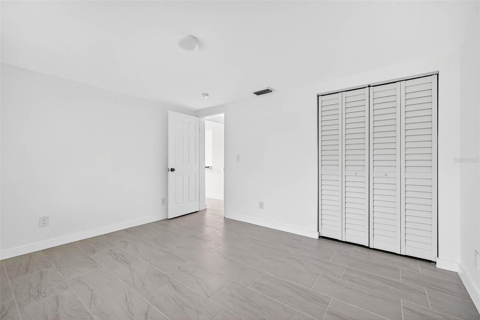 Image 23 of 64 For 6801 Faul Street