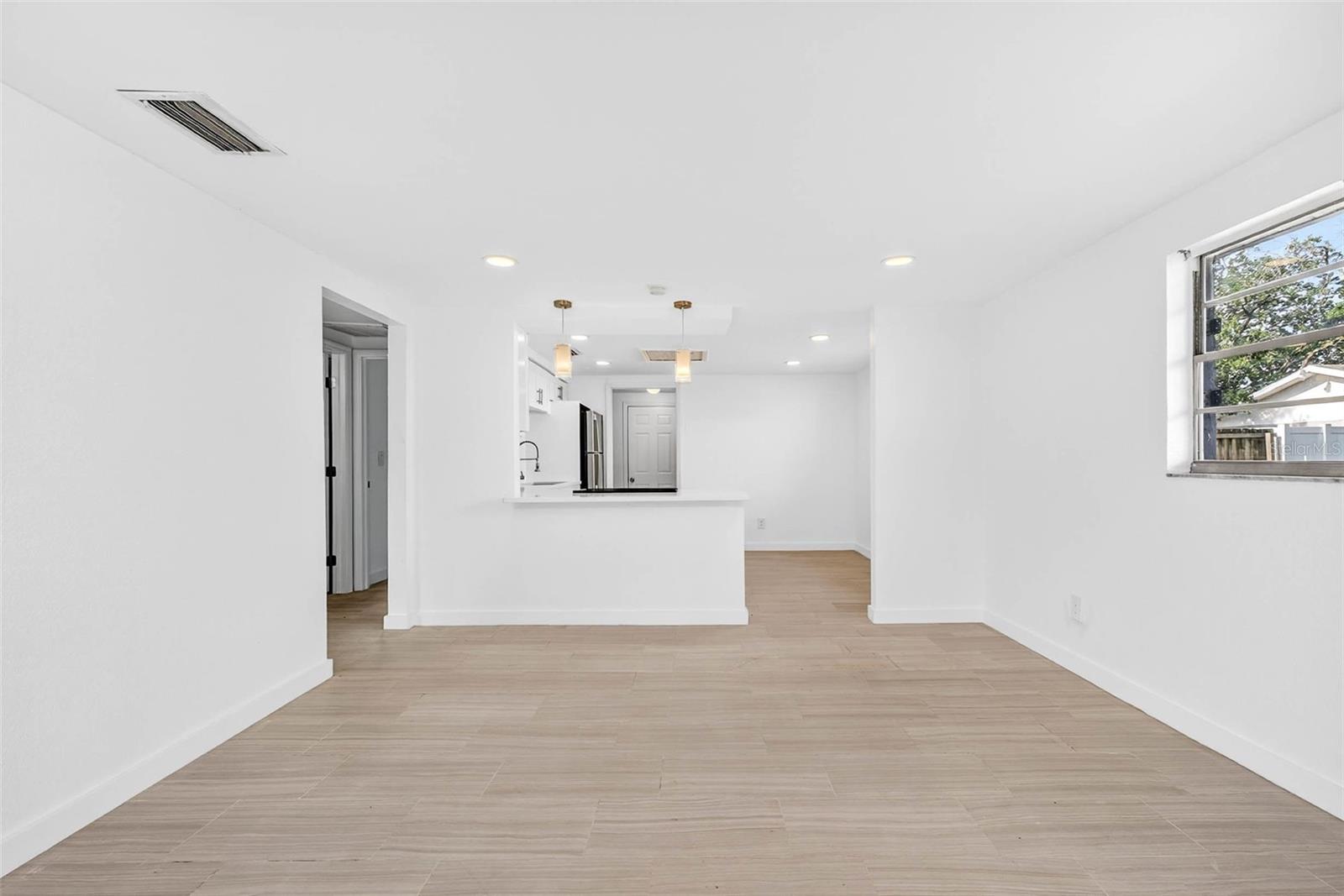 Image 33 of 64 For 6801 Faul Street