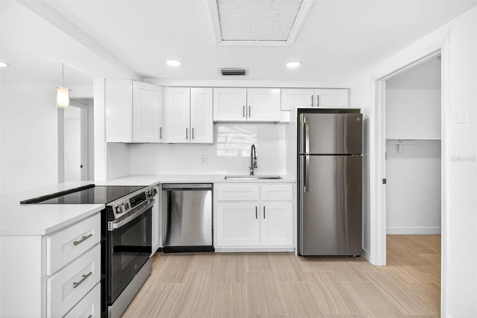 Image 37 of 64 For 6801 Faul Street