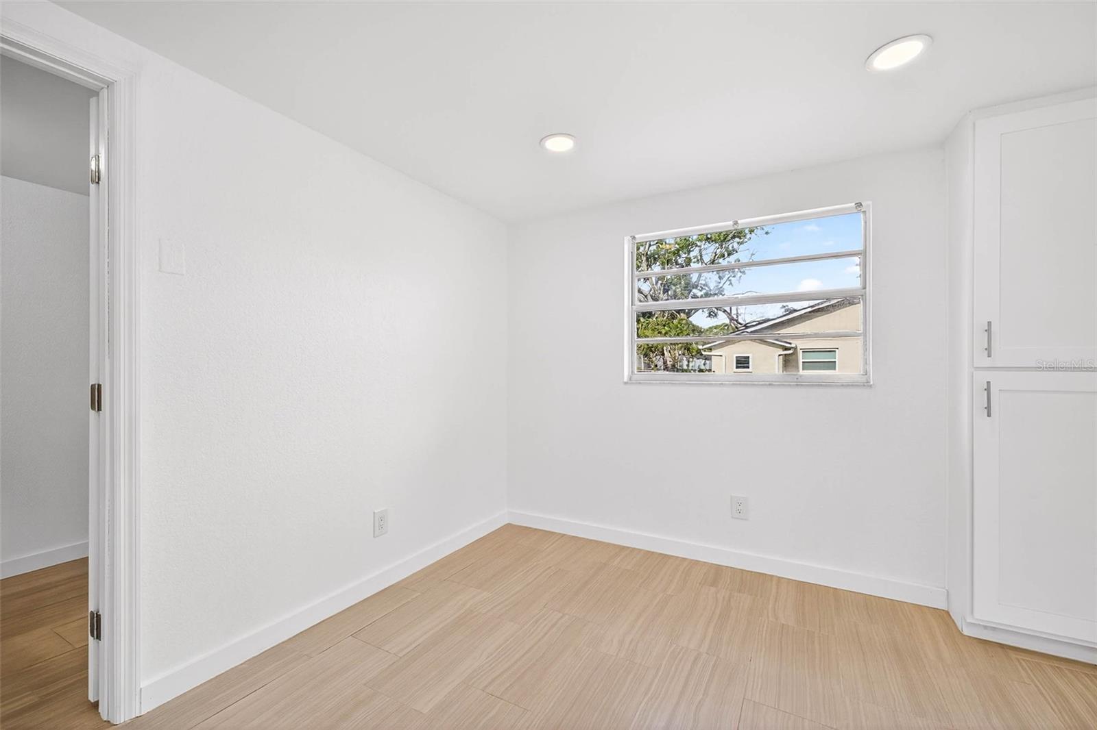 Image 40 of 64 For 6801 Faul Street