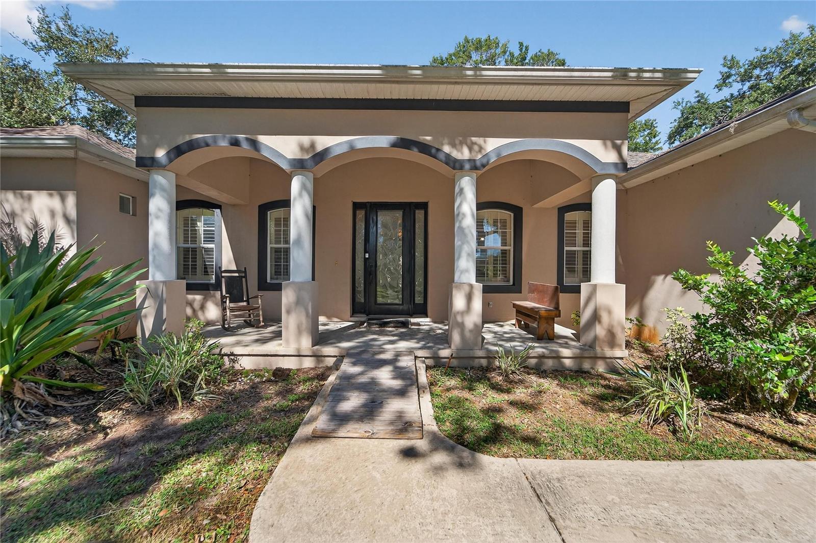 Image 12 of 99 For 332 Holloway Road