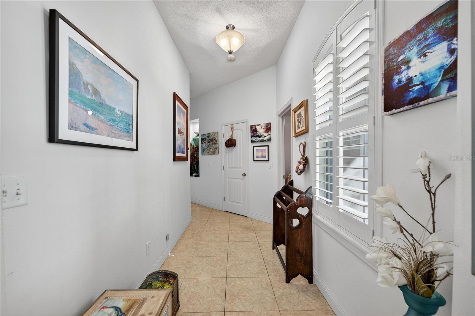 Image 42 of 99 For 332 Holloway Road