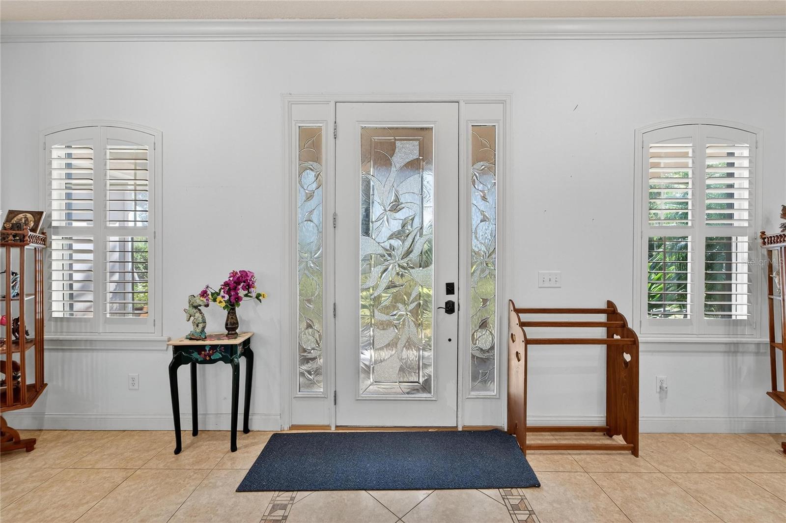 Image 57 of 99 For 332 Holloway Road