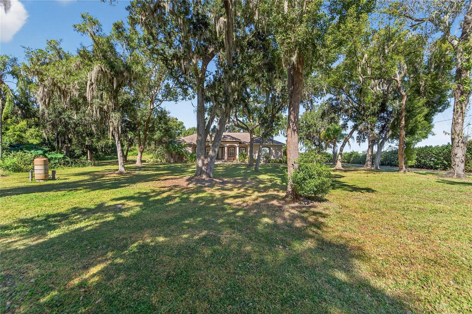 Image 6 of 99 For 332 Holloway Road