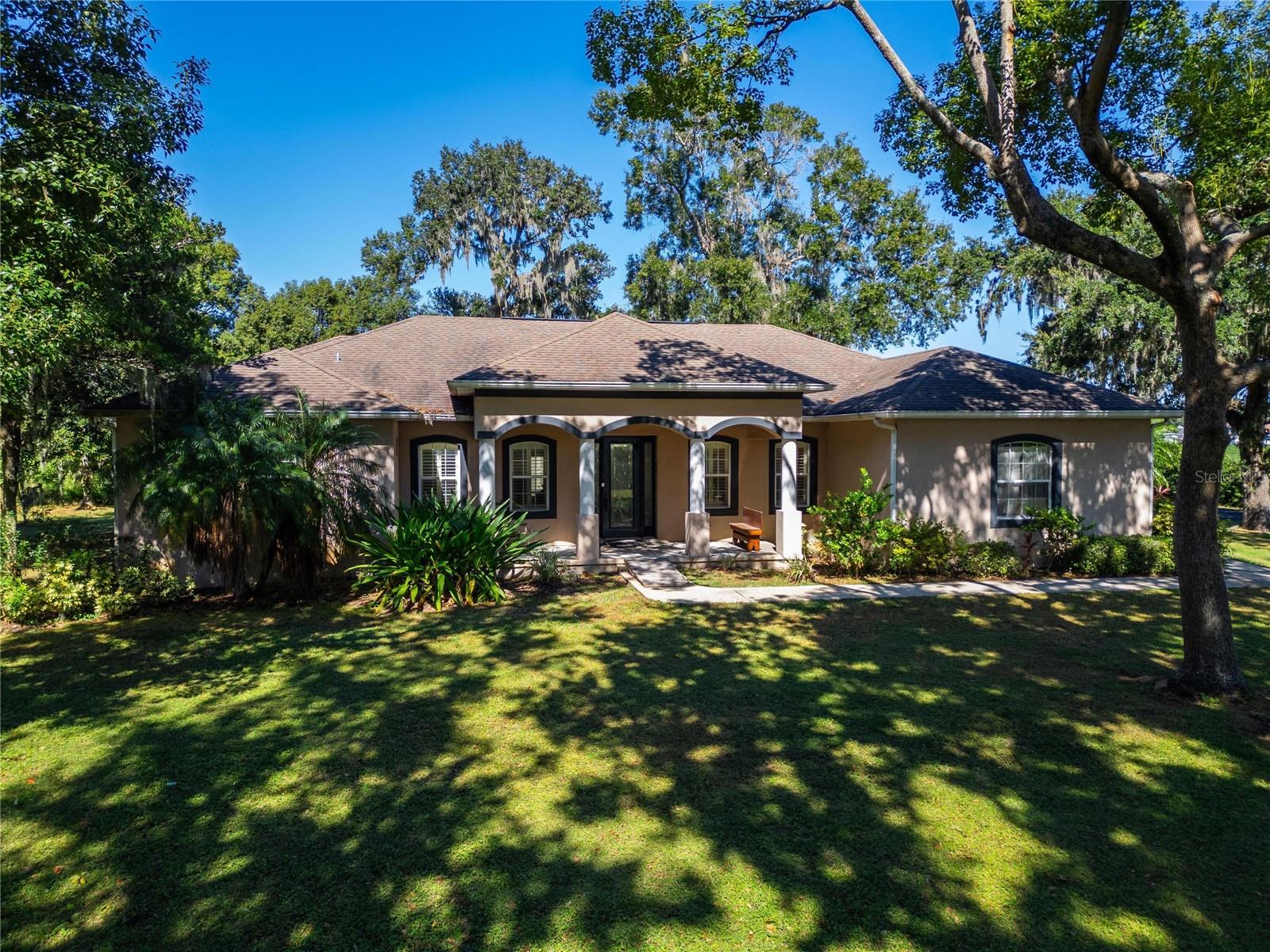 Image 74 of 99 For 332 Holloway Road