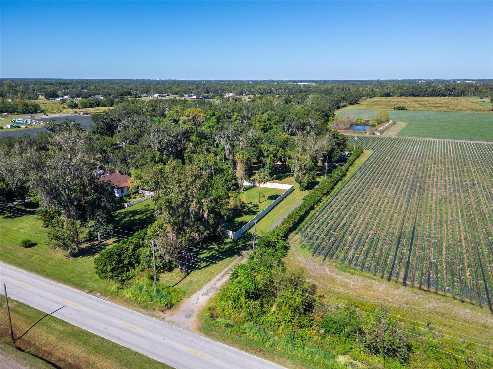 Image 79 of 99 For 332 Holloway Road