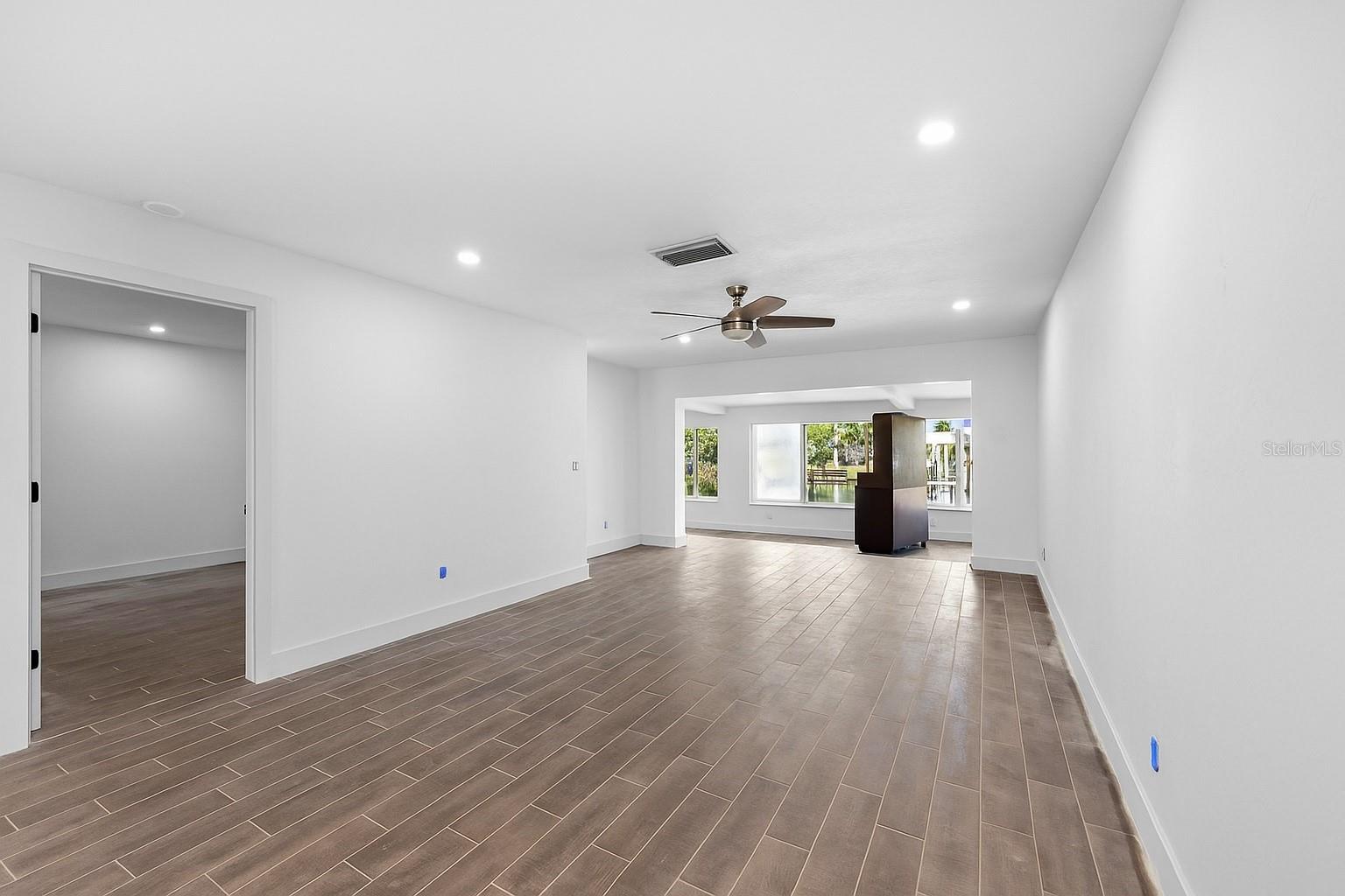 Image 9 of 24 For 511 Boca Ciega Point Boulevard N