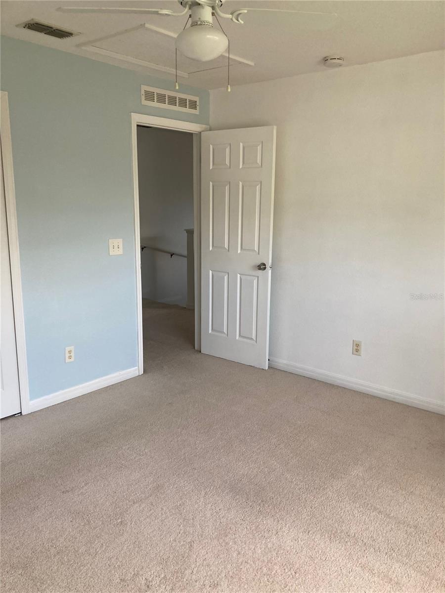 Image 20 of 32 For 1702 North Street