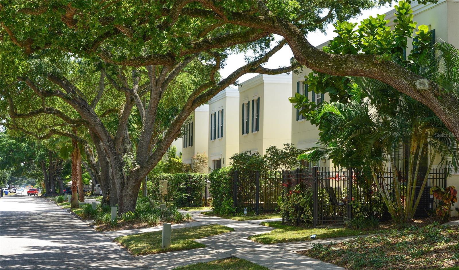 Image 6 of 11 For 4506 Longfellow Avenue