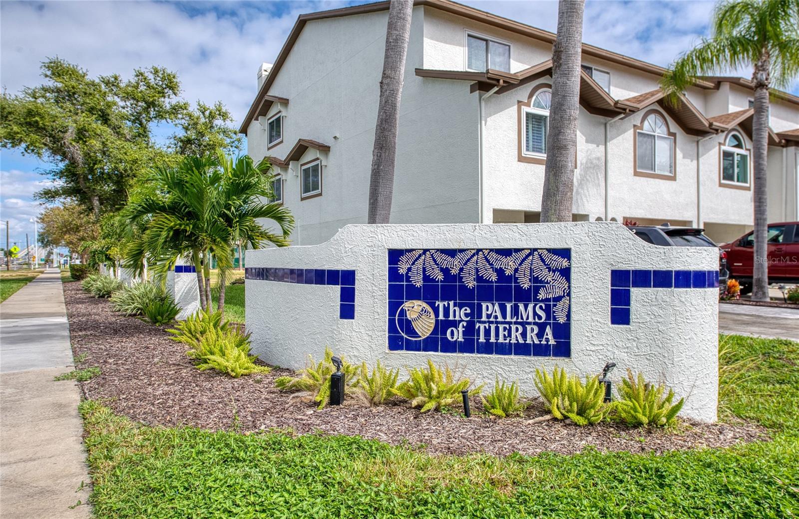 Details for 285 Madeira Circle, TIERRA VERDE, FL 33715