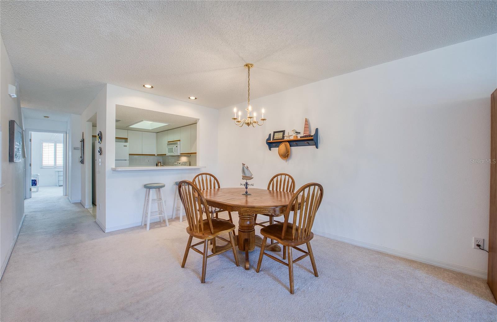 Image 10 of 61 For 285 Madeira Circle