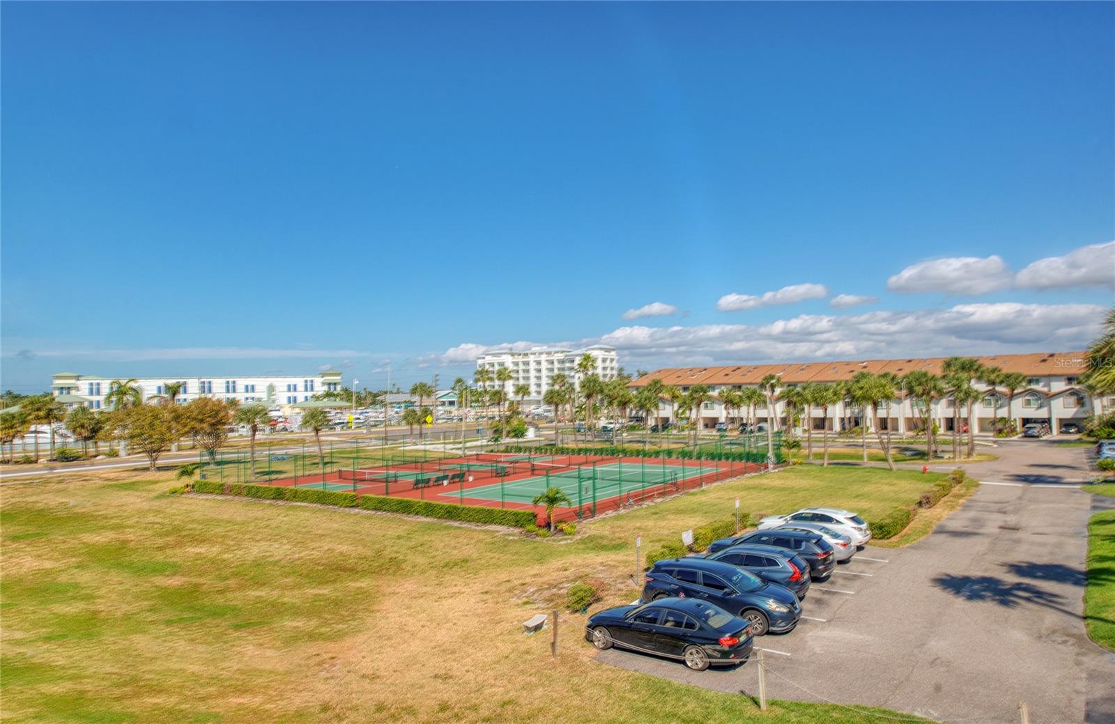 Image 41 of 61 For 285 Madeira Circle