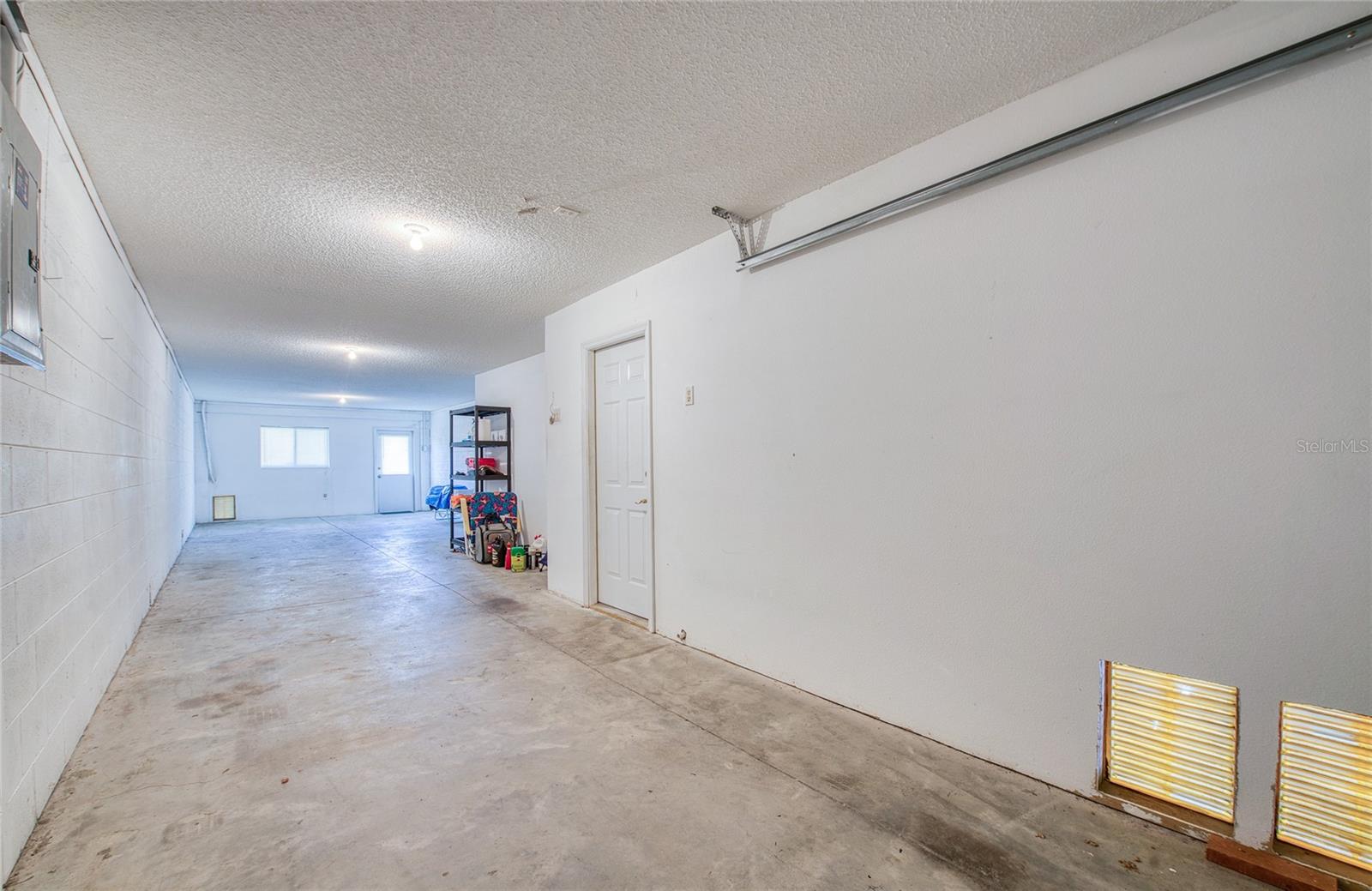 Image 60 of 61 For 285 Madeira Circle