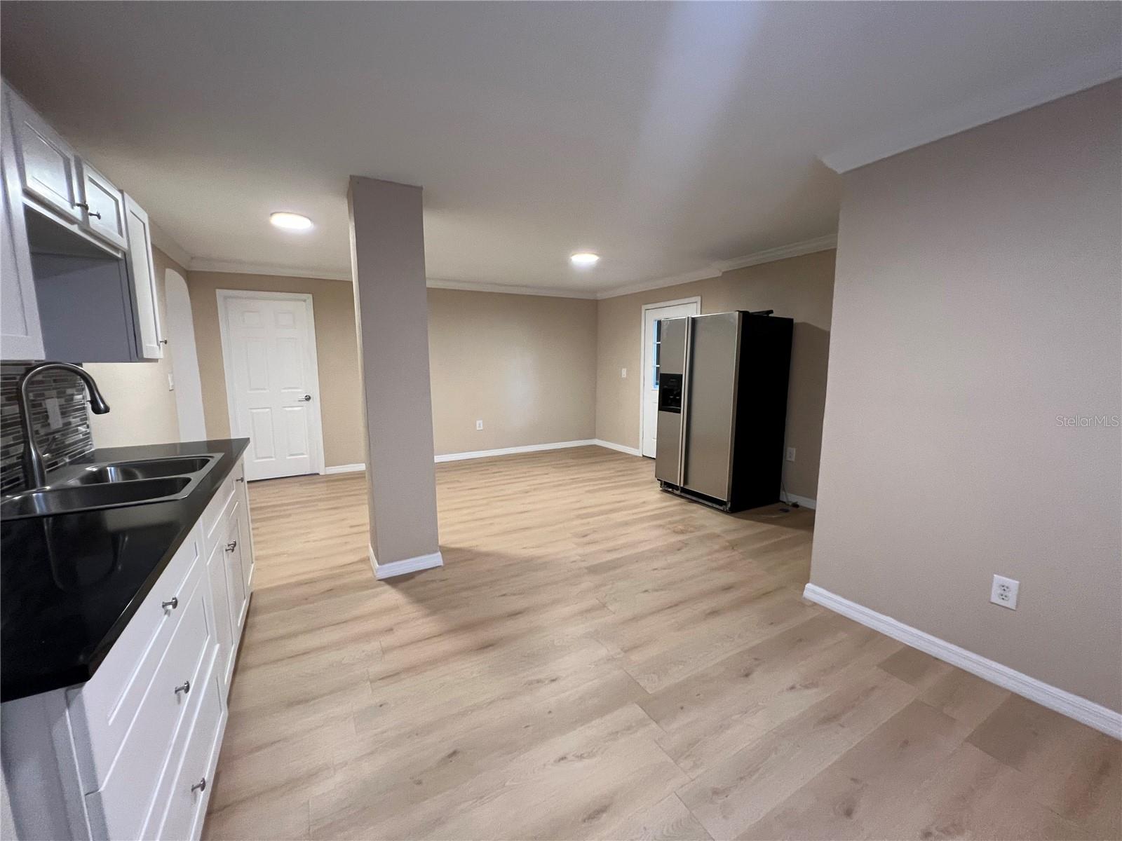 Image 27 of 46 For 816 Drane Street Nw